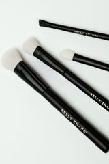 No. 4 Brow & Eyeliner Brush